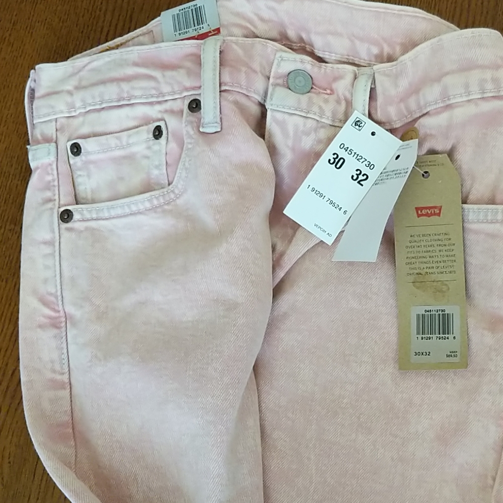 Levi's